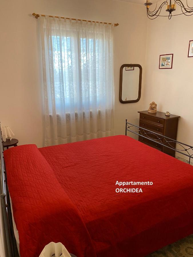 I Fiori Di Pietra Aparthotel Пиетра Лигуре Екстериор снимка